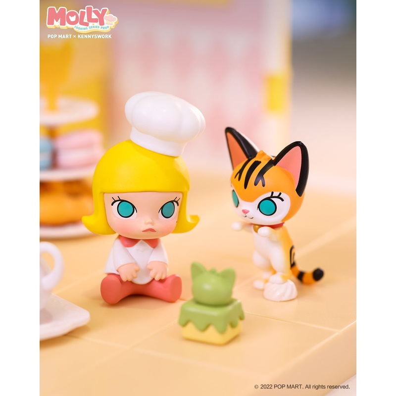 POP MART Molly Cooking Series Prop