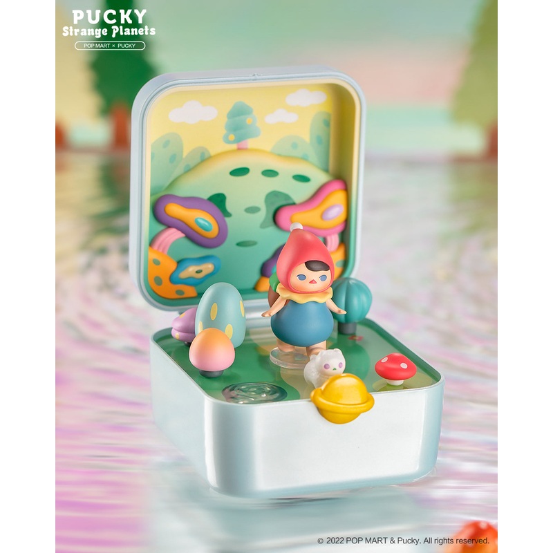 POP MART Pucky Strange Stars Series Scene Set