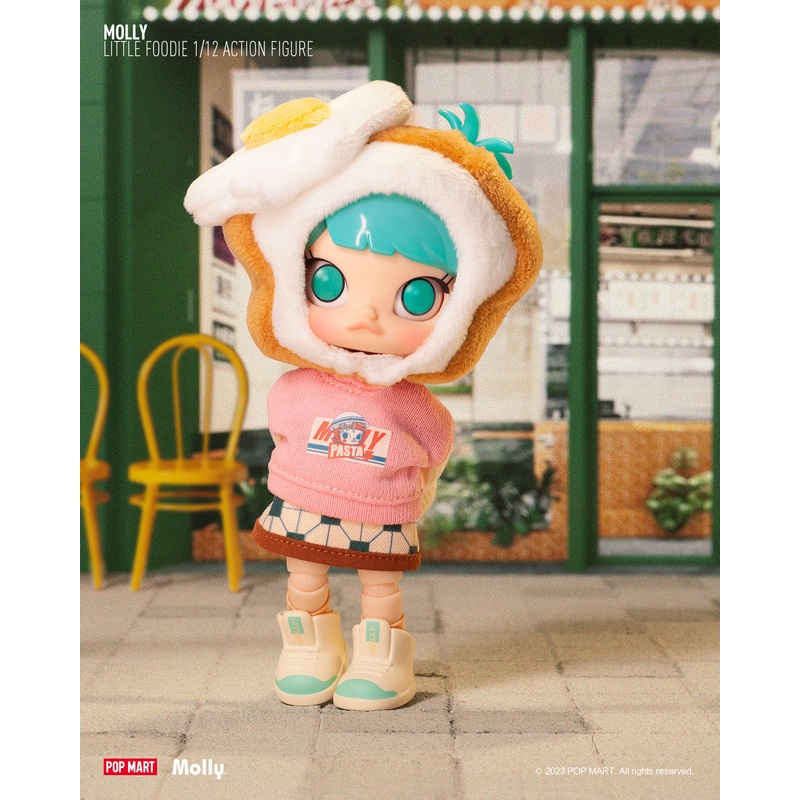 POP MART Molly Little Foodie 1/12 Action Figure