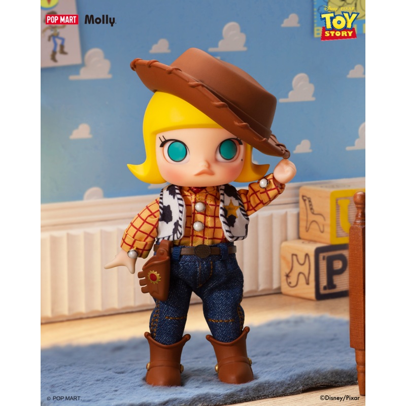 POP MART Molly Woody Action Figure