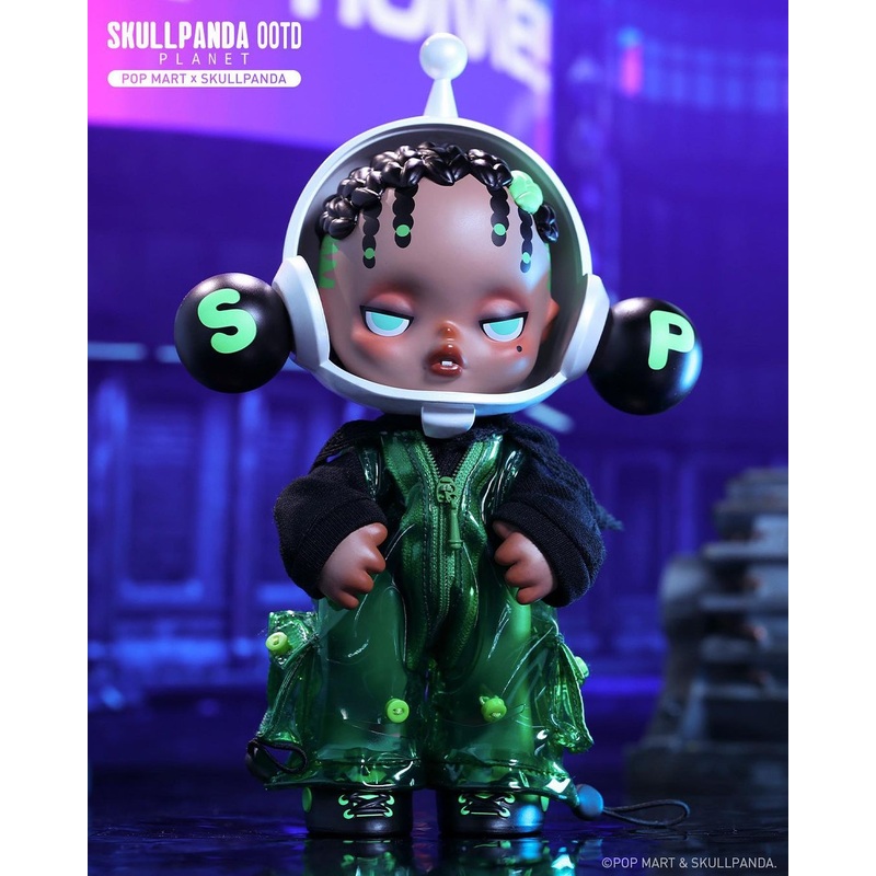 POP MART Skullpanda OOTD Planet Big Figure