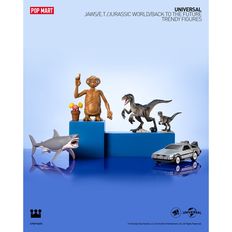 POP MART Universal Trendy Figure