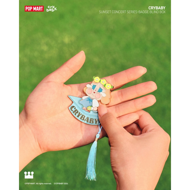POP MART CRYBABY Sunset Concert Series-Badge Blind Box